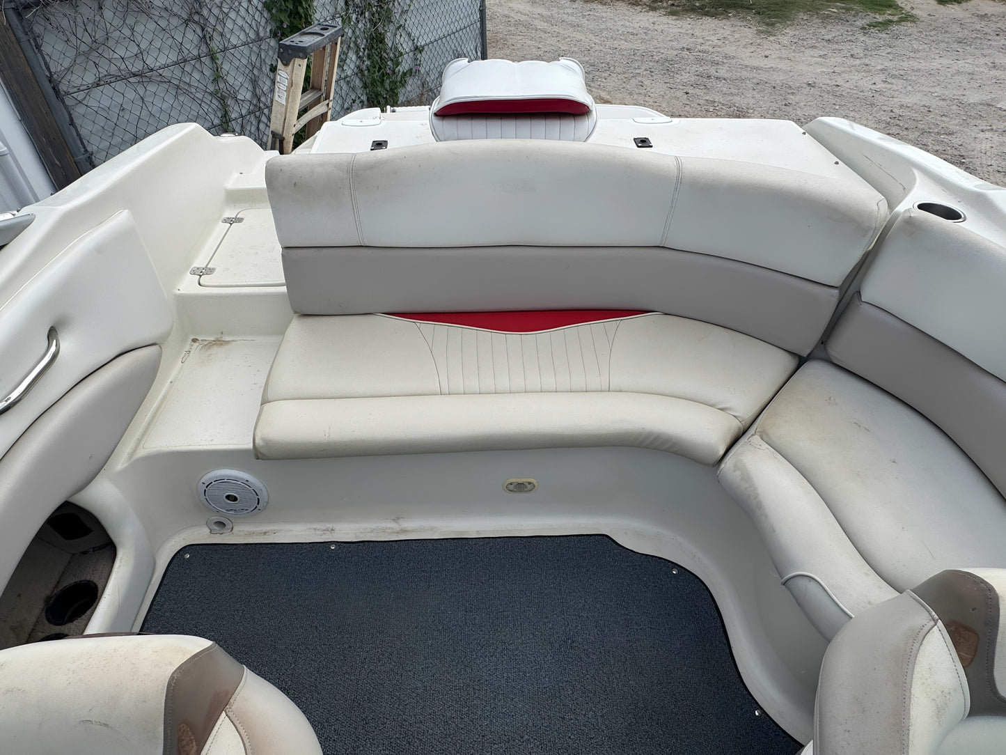2006 Caravelle 207LS Fish & Ski