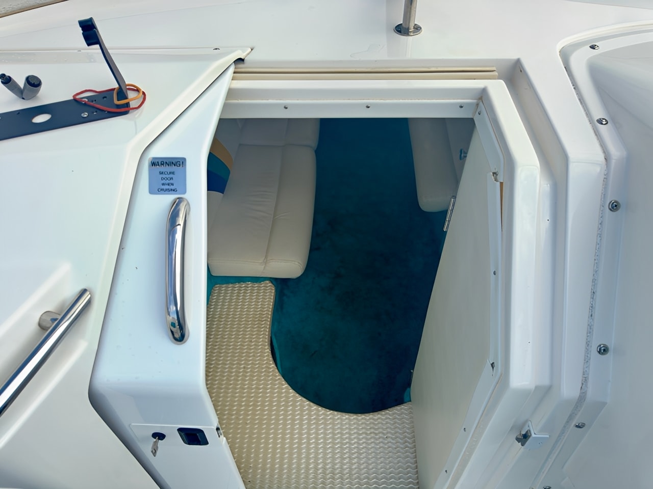 1995 Wellcraft 31 Scarab