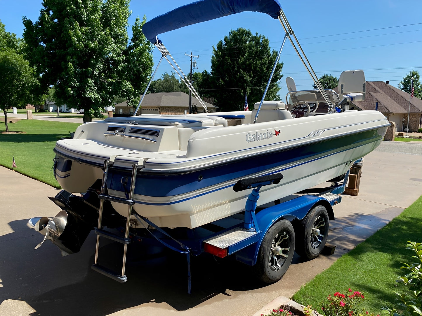 2003 Galaxie 2100 Ultra F & S