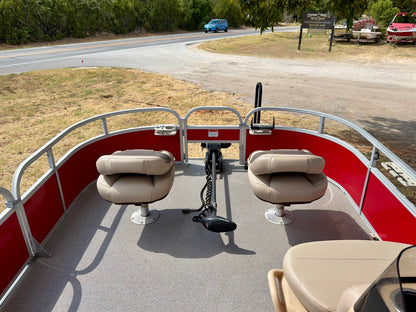 2017 Sun Tracker 18 DLX Bass Buggy