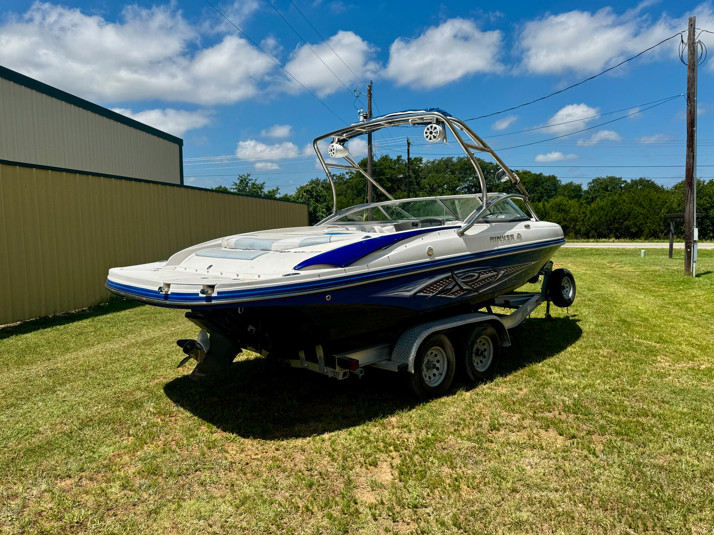 2007 Rinker 226 Captiva