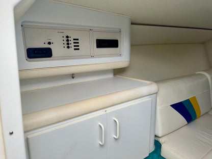 1995 Wellcraft 31 Scarab