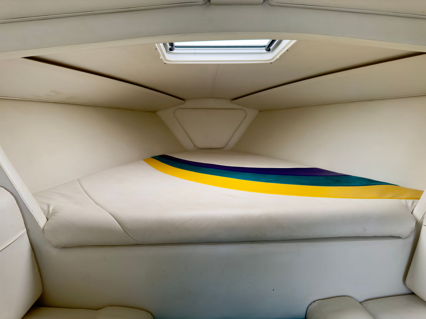 1995 Wellcraft 31 Scarab